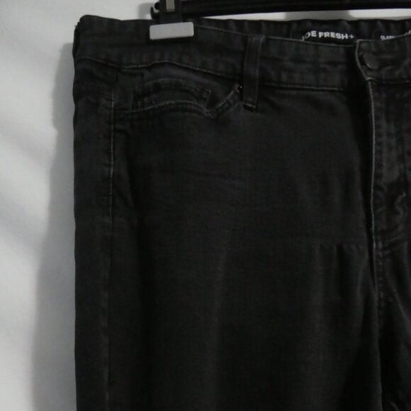 JOE FRESH + | size 18 | Classic Slim | Black Distressed Denim Jeans - Picture 2 of 16